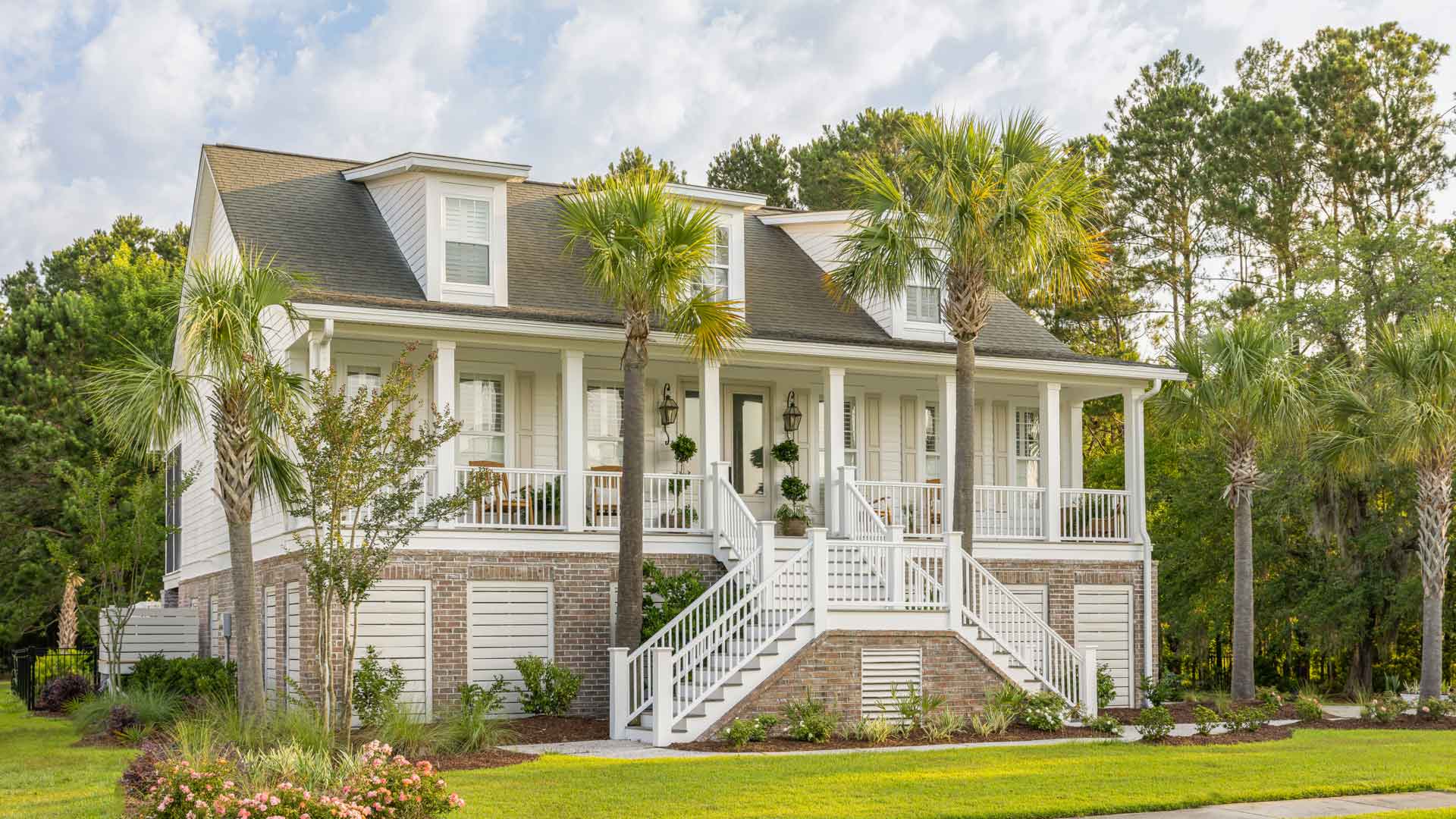 The Coastal Oak's home seen from the front
