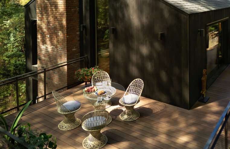 English Walnut from the Vintage Collection