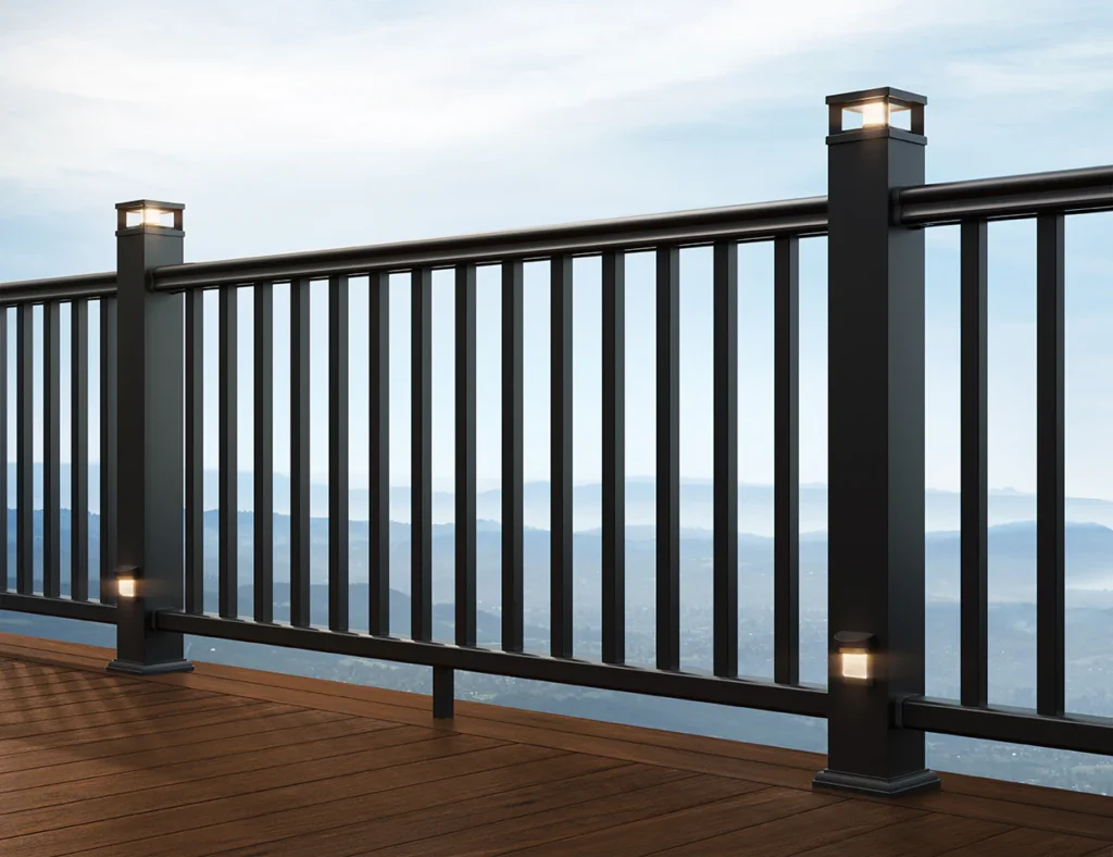 Advantage Rail in Matte Black